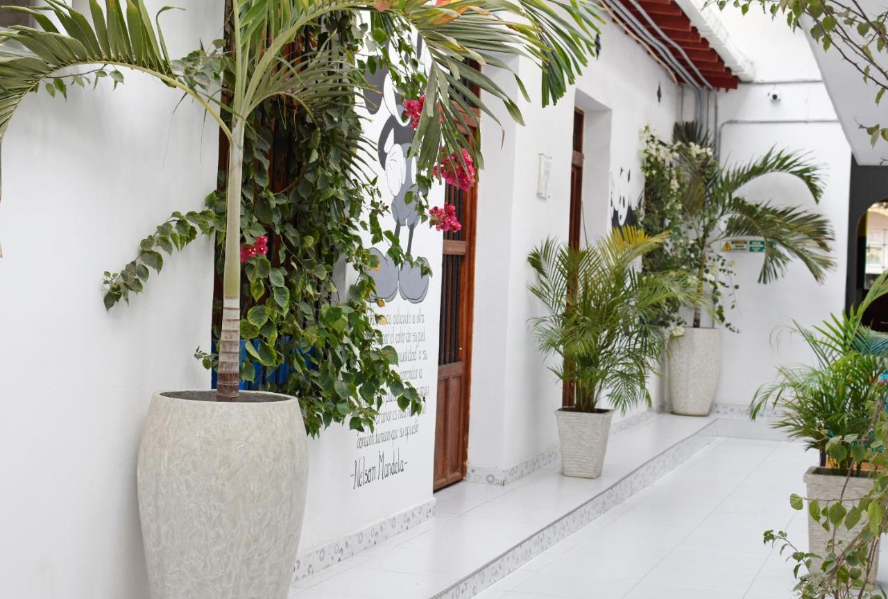 Comunidad Calle 13 Hotel Boutique Санта Марта Екстериор снимка